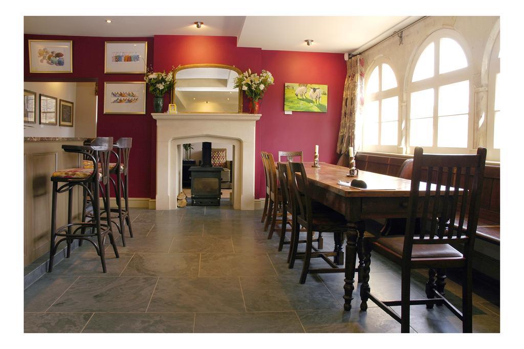 The Kings Arms Hotel Stowel ภายนอก รูปภาพ