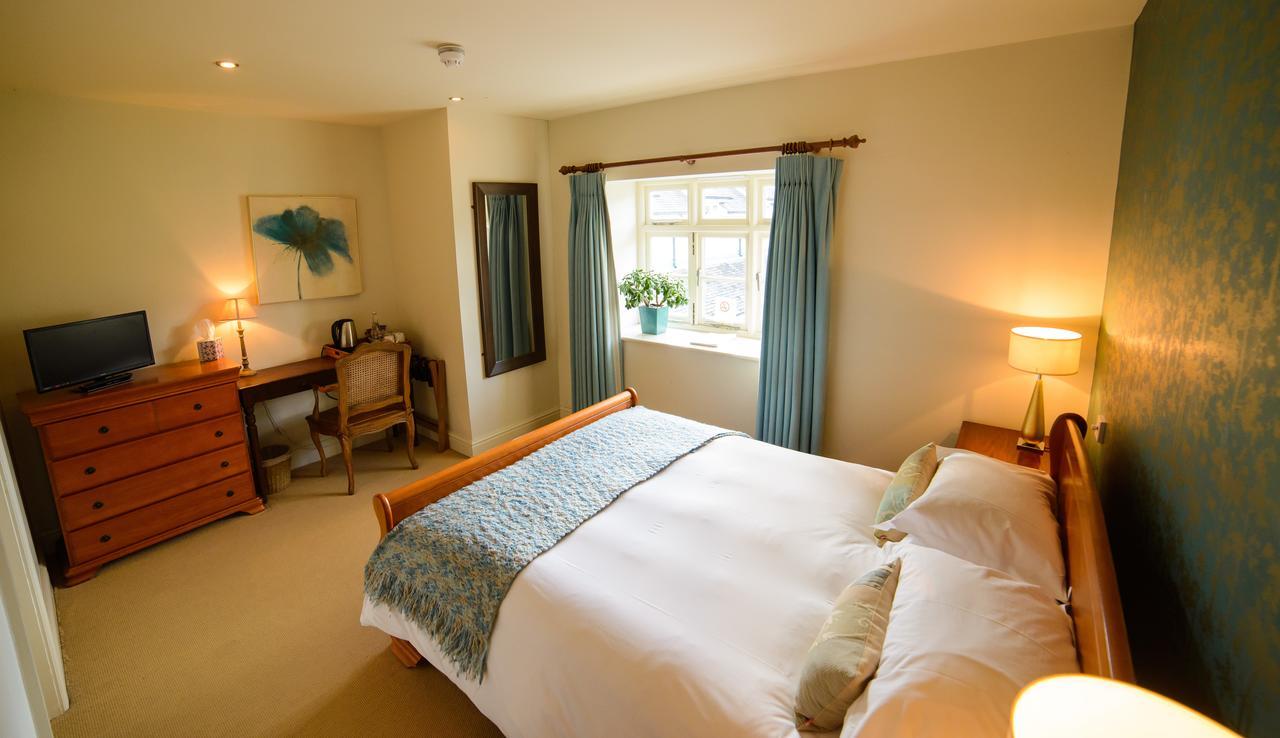 The Kings Arms Hotel Stowel ภายนอก รูปภาพ