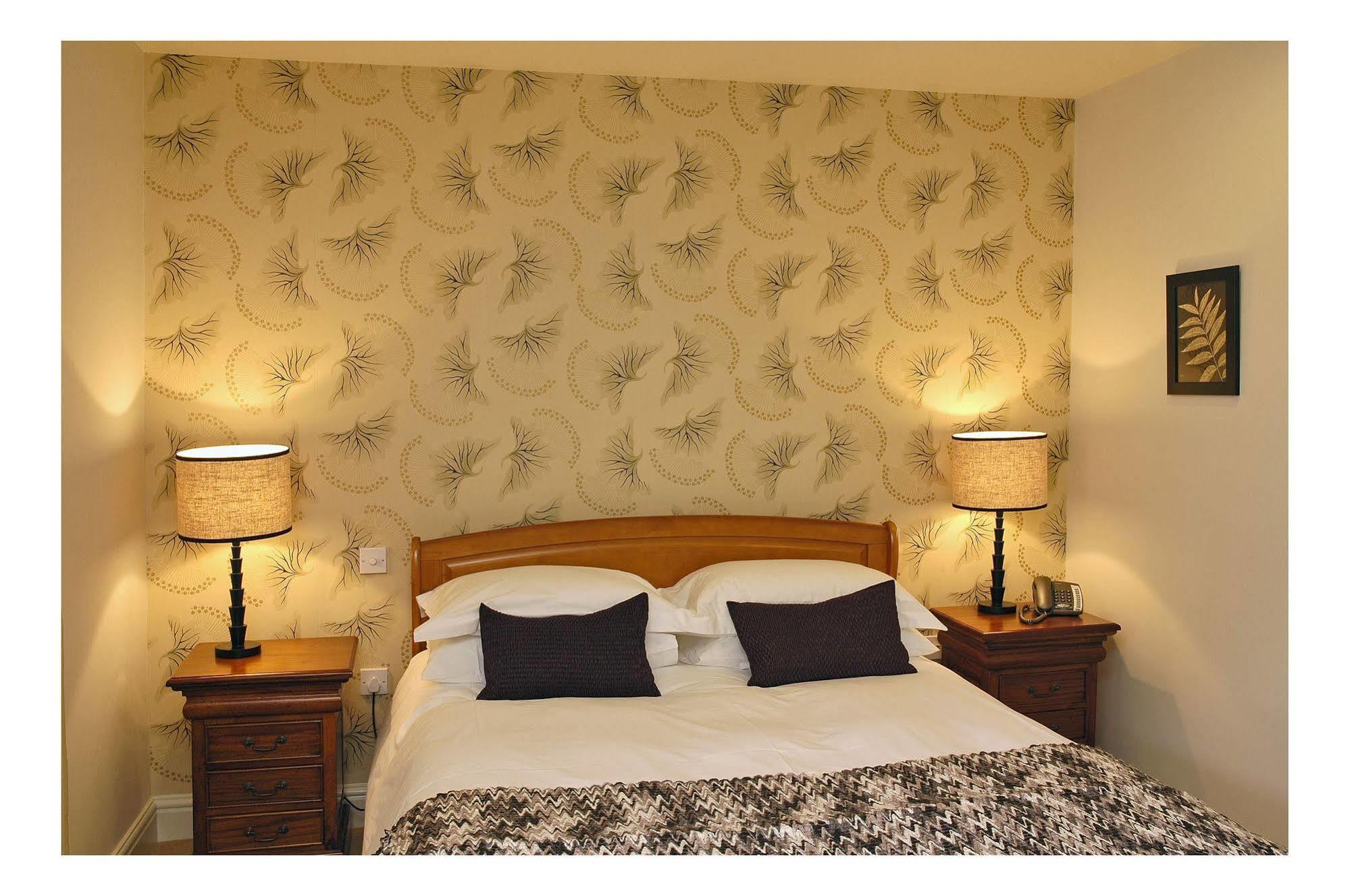 The Kings Arms Hotel Stowel ภายนอก รูปภาพ