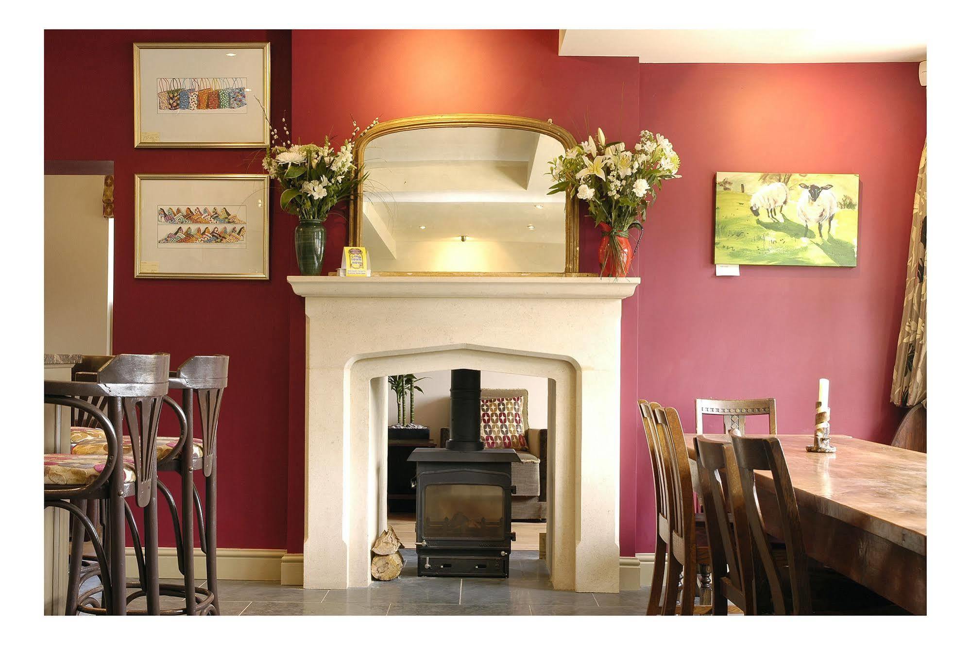 The Kings Arms Hotel Stowel ภายนอก รูปภาพ